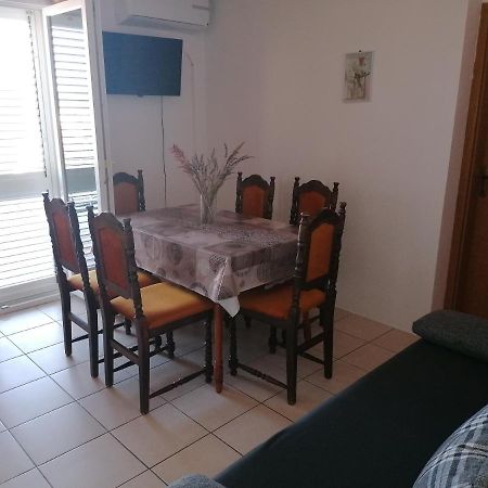 Apartment Dalmatien Raslina Екстериор снимка