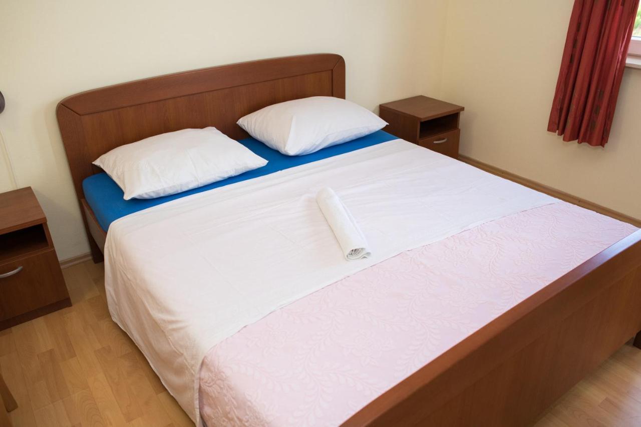 Apartment Dalmatien Raslina Екстериор снимка