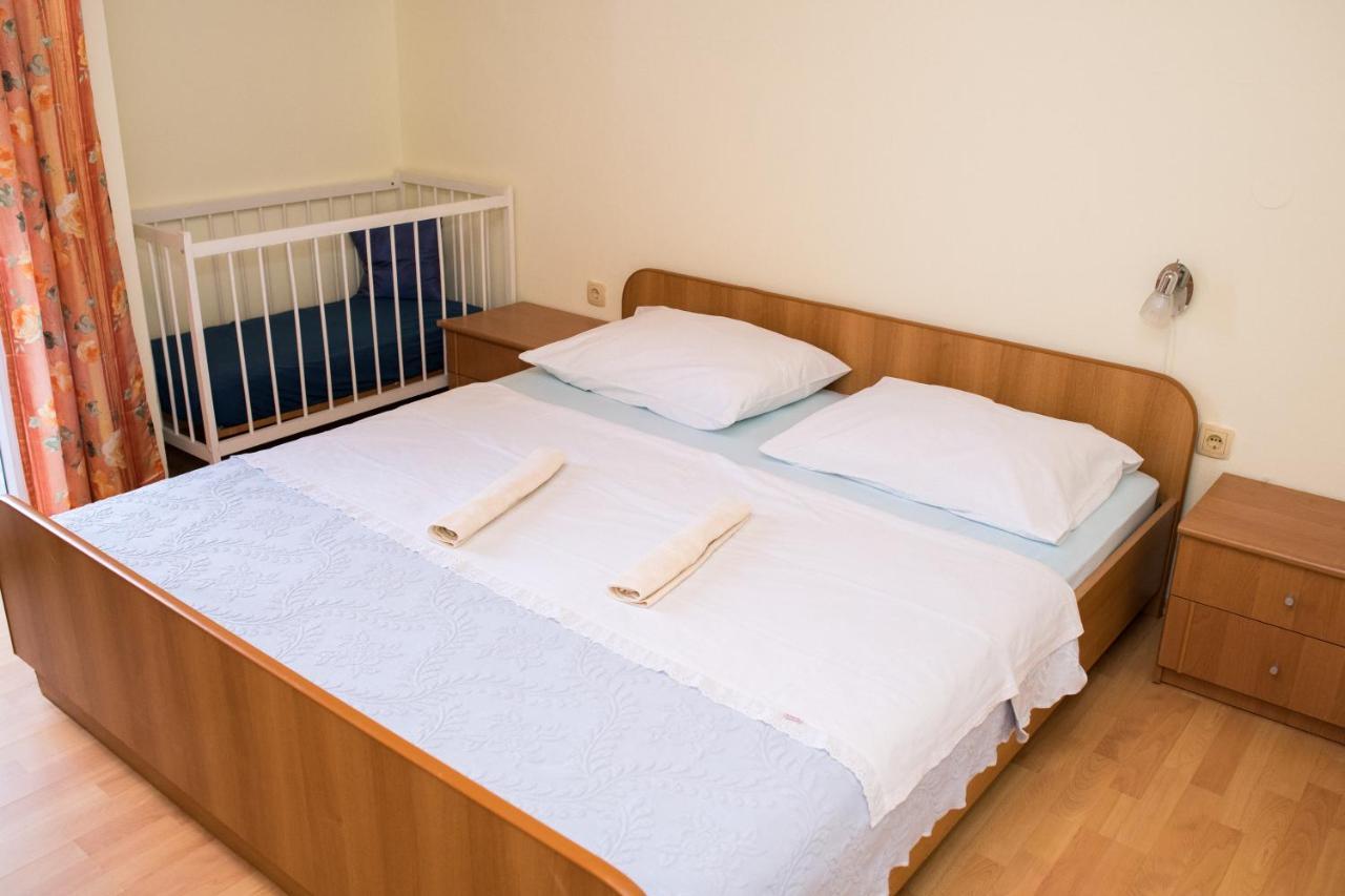 Apartment Dalmatien Raslina Екстериор снимка