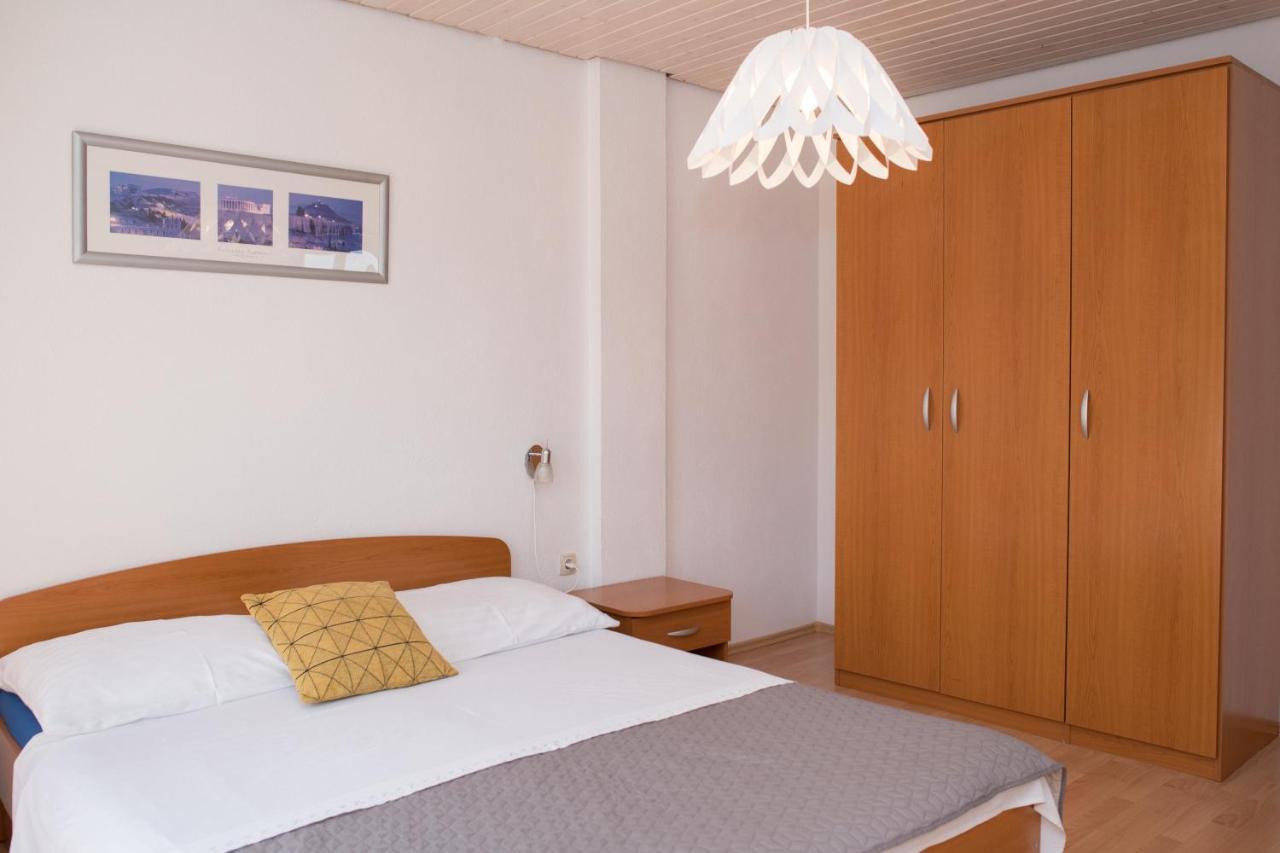 Apartment Dalmatien Raslina Екстериор снимка