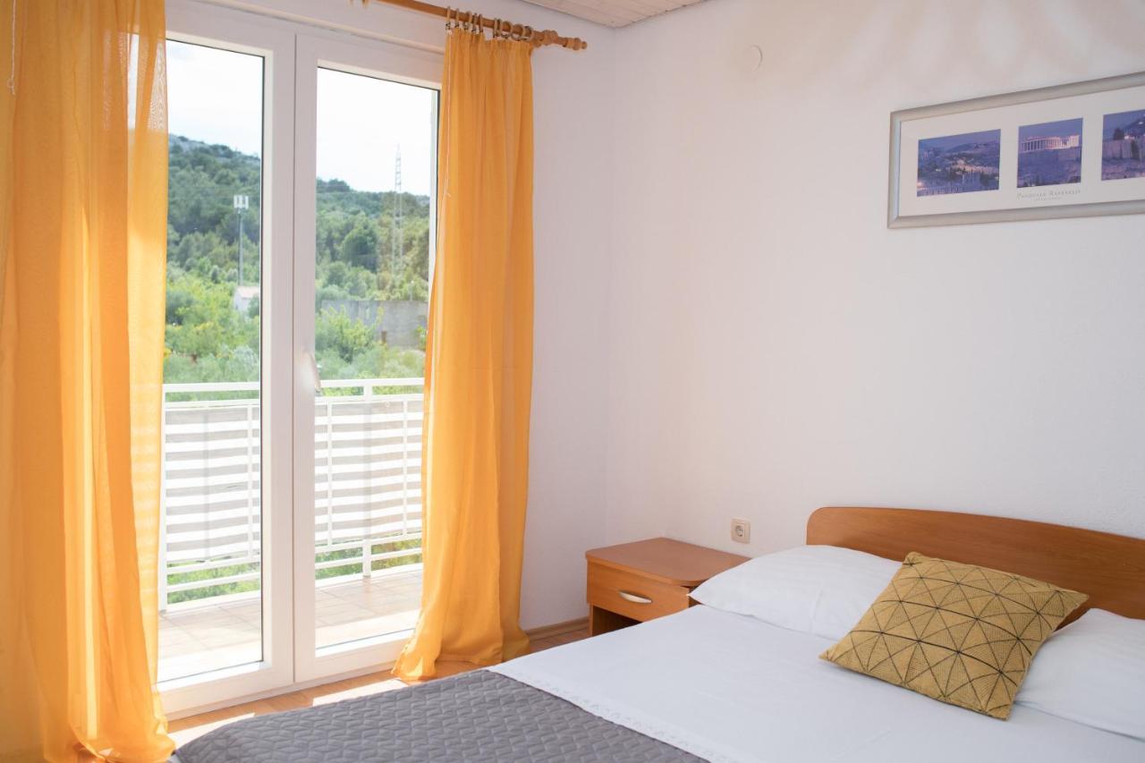 Apartment Dalmatien Raslina Екстериор снимка
