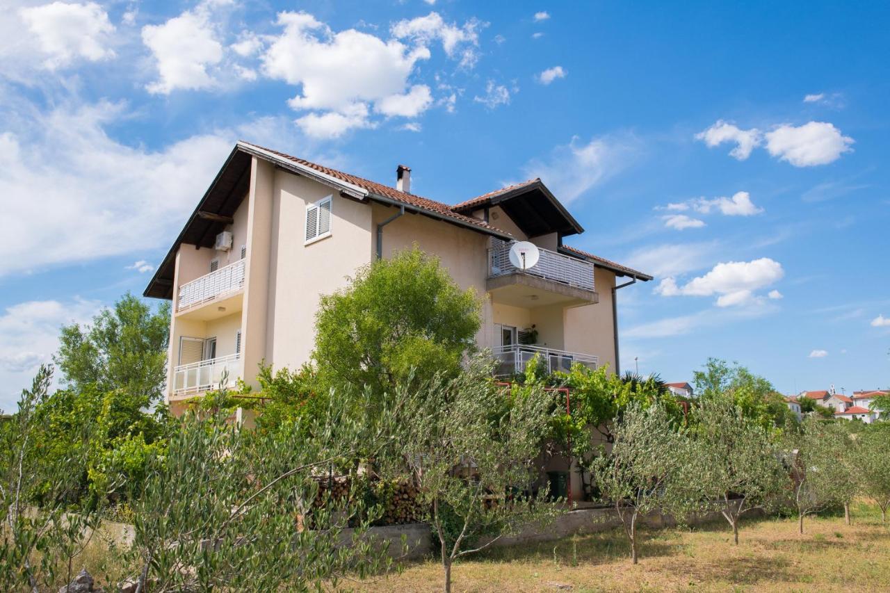 Apartment Dalmatien Raslina Екстериор снимка