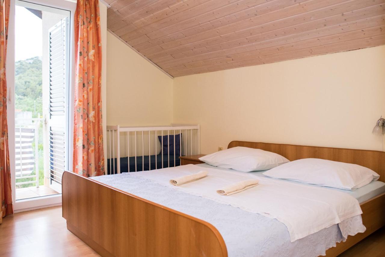 Apartment Dalmatien Raslina Екстериор снимка