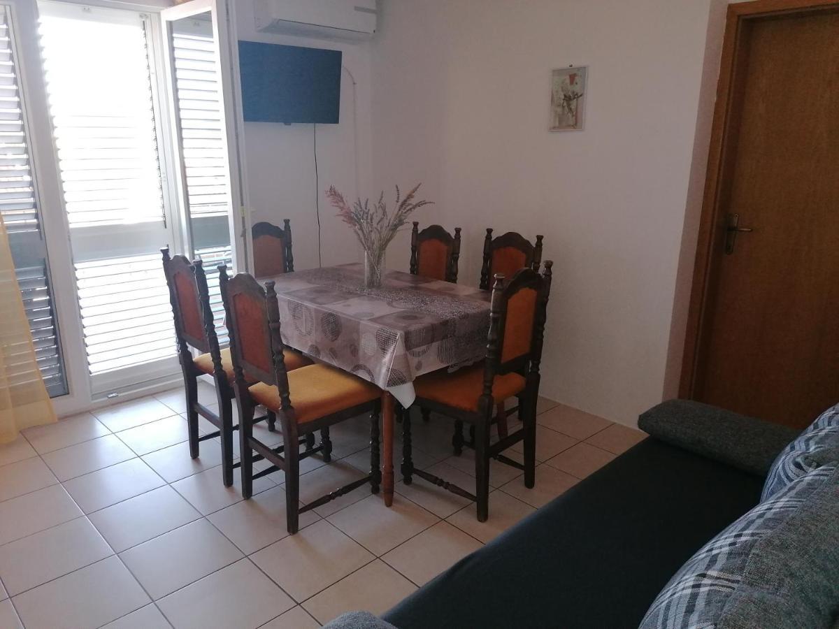 Apartment Dalmatien Raslina Екстериор снимка