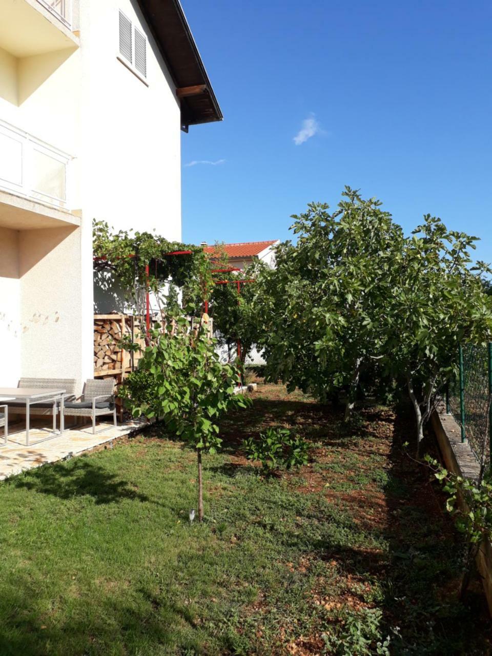 Apartment Dalmatien Raslina Екстериор снимка